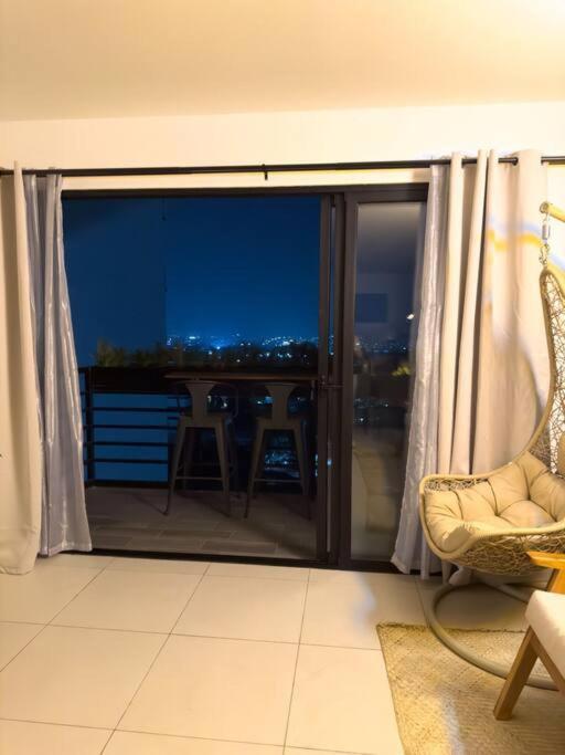 Spectacular Night Views Apartamento San Salvador